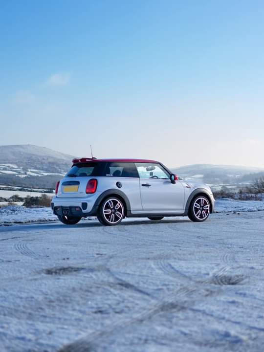 Mini Cooper JCW Winter 2023